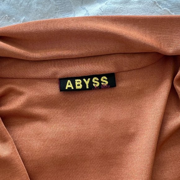 Abyss by Abby Dress - Picture 4 of 5